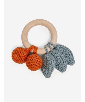 Delight in the charm of the Baby Boys Be Cherry Mini Crochet Rattle, exquisitely crafted by Bonpoint in a jubilant multicolour palette for SS2025. Tailored for the chic nursery, this enchanting item encapsulates quintessential craftsmanship for your little gentleman.Key Attributes Hand-Crocheted Detail Each rattle is intricately woven with unrivalled skill, ensuring a unique piece. Captivating Colours The vibrant, multicoloured design stimulates visual perception and delights young senses. Gentle Materials Soft and safe for babys delicate touch, fostering sensorial exploration.Add a touch of designer charm to your infant's playtime accessories with this sophisticated rattle.