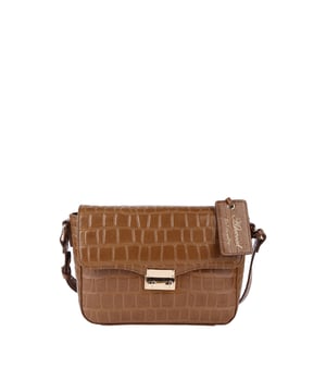 Ashwood Leather | Thoughtfully Designed, Beautifully Crafted by Ashwood Leather | Ashwood 100% Genuine Leather | Beautifully Lined With Ashwood’s Signature Floral Lining | Heavy Duty Zippers | Easy Access Spacious Pockets With Multiple Organiser Compartments | Comfortable And Adjustable Slender Shoulder Strap | Thoughtfully Designed, Beautifully Crafted by Ashwood Leather. A luxurious chic shoulder bag, with a refined shape, a slender adjustable shoulder strap and quick access to your essentials, a beautiful timeless design that takes you from day to night, adding a touch of sophistication to all your outfits. A must have addition to your collection of handbags. This timeless bag is perfect for all occasions, whether hanging from your arm as you step off the train or worn hands-free as you pick up a latte from your favourite coffee shop, this iconic and luxurious style, is one that will never date. At Ashwood, we select the leathers used for our accessories for their individual beauty, performance and feel. Each skin is unique, so any quirks are viewed as characteristic of leather’s natural appeal. Ashwood is a British Leather Design House with an overseas Award Listed Tannery and Fully Ethical and Audited factory which was achieved by hard work and stringent methods. Dimensions: (L) 22 cm x (W) 7 cm x (H) 17 cm.