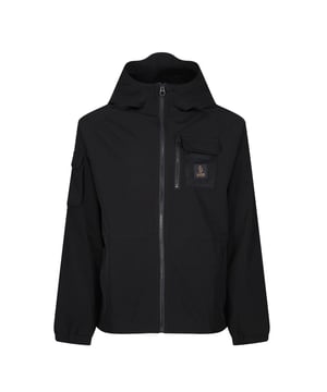 90% Nylon, 10% Elastane. Ontwerp: Logo, eenvoudig. 190gsm. Hem: Verstelbaar. Kap Kenmerken: Aannaaien. Manchet: Elastiek. Halslijn: Kapitein. Gevoerde. Mouwtype: Met lange mouwen. Zakken: 2 zijzakken, 2 borstzakken, rits, klepsluiting. Bevestiging: Volledige ritssluiting. M: 40 in.