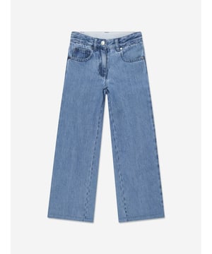 Introducing the Stella McCartney Girls Wide Leg Jeans in Blue, an essential addition to your young one's SS2025 wardrobe. Crafted in a striking blue hue, these jeans blend high fashion with practical comfort. Key features include Chic Wide-Leg Design Offers a modern twist on classic denim, perfect for trendsetting youngsters. Premium Quality Fabric Durable yet soft, ensuring comfort throughout the day. Versatile Styling Easily pairs with both casual tees and elegant tops for versatility. Revamp her style with these exquisite jeans by Stella McCartney. Order now to infuse elegance into her everyday ensembles!