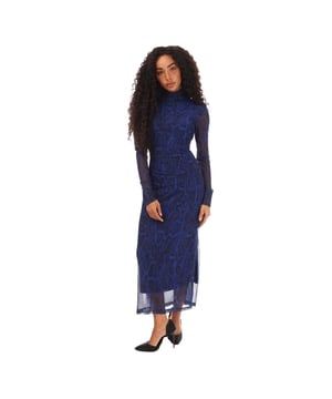 90% Polyester, 10% Elastaan. Passend: Gemonteerd. Ontwerp: All-over Print, Gedessineerd. Doorkijk, doorgestikte zoom. Hals: Coltrui. Mouwtype: Met lange mouwen. Lengte: Midi. 6 VK: 30 in. 8 UK: 32 in. 10 VK: 33 in.