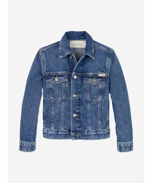 Introducing the Boys Denim Trucker Jacket in Blue by Calvin Klein, a quintessential addition to your youngster's wardrobe for SS2025. Exuding timeless charm and sophisticated style, this piece is perfect for boys who appreciate classic looks with a modern twist. Key features include Classic Blue Denim Crafted in rich, versatile blue denim perfect for any occasion. Signature CK Quality Ensures durability and fashion-forward detailing. Effortlessly Cool Ideal for sprucing up a casual outfit or layering for a stylish ensemble. Elevate your boy's fashion game with this exquisite jacket. Order now!