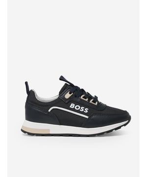 Introducing the luxuriously stylish BOSS Boys Lace Up Logo Trainers in Navy, the epitome of high-end fashion for the discerning young gentleman for SS2025. Here's why these trainers are essential Exquisite Craftsmanship Skilfully crafted from premium materials for unmatched quality and durability. Sleek Navy Hue Versatile and classic, perfect for any outfit or occasion. Distinctive BOSS Branding Prominently featuring the iconic logo, ensuring standout style and sophistication.Elevate your boy's wardrobe with these opulent trainers.
