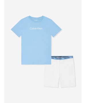 Introducing the Calvin Klein Boys Pyjamas Short Set in Multicolour. Packed with style and comfort, it is an ideal gift choice for your charming boy. Mindfully selected features brighten its appeal Stylish Trendy The playful multicolour print adds a fashion-forward element to your boy's wardrobe. Ultimate Comfort Crafted from high-grade fabrics, it promotes easy movement and gentle softness, perfect for everyday adventures. Brand Value Embrace the quality and style of Calvin Klein Underwear. Every pyjama set resonates with its well-known luxury appeal. Let your child stand out in comfort and style with this coveted piece!