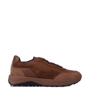 Marke: Hugo. Obermaterial: Wildleder, Synthetischer Stoff. Futterstoff: Synthetischer Stoff. Mittelsohle: Gummi. Laufsohle: Strukturiert. Fersen-Panel, Gepolsterte Zunge. Absatz: Flach. Design: Eingestanzt, Logo, Unifarben. Zehenstil: Rund. Zum Schnüren.