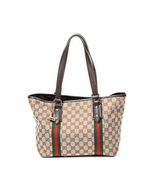 Gucci Taschen Small Web Jolicoeur Tote  Umhängetasche und Braun/Beige Leinwand und Gold hardware. Das Produkt ist auf in ausgezeichnetem Zustand (A).
  Abmessungen: 27x22x13 cm 
  Zubehör inklusive: None
  Äußere Hinweise: Leicht abgewetzte Felgen
  BrandCo Paris hat seltene Artikel und die besten Konditionen zu unglaublichen Preisen vorgestellt. Geduld lohnt sich! Kaufen Sie mit Vertrauen: Alle Artikel von BrandCo Paris sind von unserem Expertenteam ausgewählt und authentisch.
  Alle Artikel enthalten ein Echtheitszertifikat und wurden von BrandCo Paris übernommen.
  Tabelle zur Klassifizierung des Artikelzustands
  N (wie neu)
  AA (perfekter Zustand)
  A (ausgezeichneter Zustand)
  AB (sehr guter Zustand)
  B (gut/mittelmäßig)