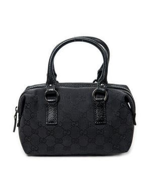 Gucci Tassen Mini Boston  Schoudertas in de Zwart Doek in de Zilver  hardware. Het product is in In Uitstekende Staat (A).
  Afmetingen: 19x11x8 cm 
  Inclusief accessoires: None
  
  BrandCo Paris vindt zeldzame artikelen in de beste staat voor ongelooflijke prijzen. Het is de moeite waard om geduldig te zijn! Koop met vertrouwen: alle artikelen van BrandCo Paris worden zorgvuldig geselecteerd en geverifieerd door ons team van experts.

  Alle artikelen worden geleverd met een certificaat van echtheid en verpakt door BrandCo Paris.

  Classificatietabel voor de conditie van het artikel:

  N (als nieuw)
  AA (perfecte staat)
  A (uitstekende staat)
  AB (zeer goede staat)
  B (goede/redelijke staat)