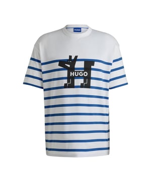 100% Baumwolle. Gewebe: Trikot. Design: Hund, Logo, Mit Streifen. Passform: Lose. Rundhalsausschnitt. Kurzärmlig. XS: 90,17 cm. S: 93,98 cm. M: 96,52 cm. L: 102 cm.