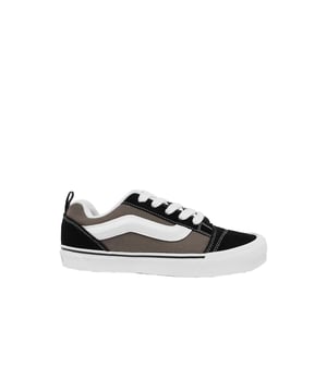 ZAP.MODA JUNIOR Knu Skool NEGRO