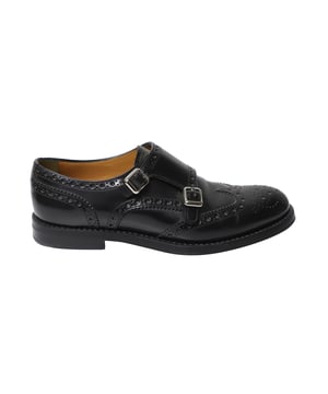 Empfohlener Verkaufspreis
Ein Schuhklassiker. Wenn Sie dezenten Luxus suchen, sind diese polierten Burwood Brogues mit Nieten von Church's genau das Richtige für Sie. Weiter so!

Church's Burwood Brogues mit Nieten aus schwarzem Leder
Farbe: Schwarz
Größe: 35,5
Material: Leder
Zustand: sehr gut
Gebrauchsspuren: Abgenutzte Sohlen, reinigungsbedürftig
Artikelnummer: 137879