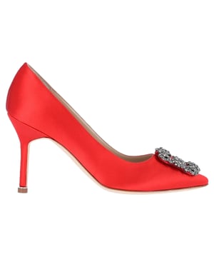 Material: 100 % Seide

Innenmaterial: Leder
Innensohle: Leder
Sohle: Leder
Spitze Zehenpartie
Marken-Innensohle
Absatzhöhe: 9 cm
Schlupfschuh
Kristallverzierung
Hergestellt in Italien
Geschlecht: DAMEN
Produktcode: 9XX0663_6208
Code: SHO OH 2 PM FW24 11835