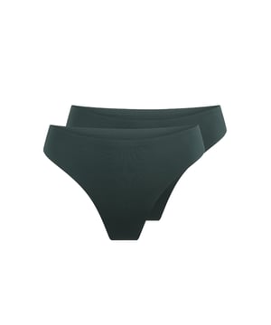 De 1400T-1 is een nieuw artikel uit de succesvolle LingaDore Daily collectie. Deze comfortabele string is gemaakt van zachte micro en heeft een katoenen kruisje. De slip voelt en draagt als een tweede huid en is onzichtbaar onder je kleding. Ze worden verpakt per 2 stuks en zijn matchend met de kleuren uit de lingerie collectie.