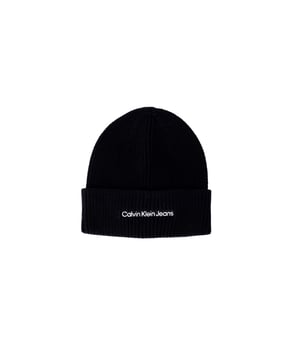 Color: negro.
  Patron: liso.
  Cierre: slip on.
  Composicion: 100% algodon.
  Temporada: Otono/Invierno.
  Genero: Mujeres.
  Lavado: lavar a maquina a 30Â°.