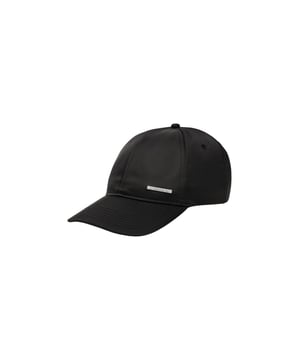 Marca: Calvin Klein.
  Genero: Hombres.
  Tipo: Gorras.
  Temporada: Otono/Invierno.
  Color: negro.
  Cierre: hebilla/lazo.
  Codigo del articulo: LV04D5022G.
  Composicion: 100% poliester.
  Lavado: lavar a mano.