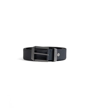Cinturon de cuero azul para hombre.
  Marca: Antony Morato.
  Genero: Hombres.
  Tipo: Cinturones.
  Temporada: Otono/Invierno.
  Color: Azul.
  Codigo del articulo: MMBE00514.
  LE100191.
  Composicion: 100% piel.