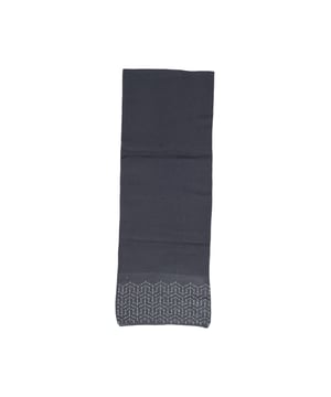 Merk: Stuks
  Geslacht: Dames
  Type: Sjaals
  Seizoen: Herfst/Winter
  Kleur: grijs
  Patroon: print
  Artikelcode: 17152043
  Samenstelling: 20% nylon 60% polyester 20% viscose
  Wassen: machinewas op 30Â°