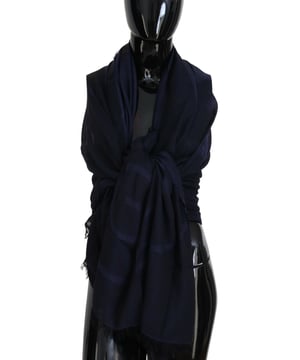 Brand new with tags
  100% Authentic GF FERRE womens scarf
  Fringed design
  Material: 58% Wool 42% Viscose
  Colour: Dark Blue
  Logo details
  Made in Italy
  Size: 160cm x 160cm
  Gender: Women