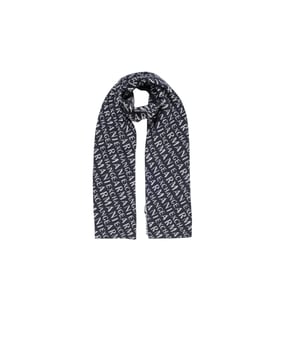 Marca: Armani Exchange.
  Genero: Hombres.
  Tipo: Bufandas.
  Temporada: Otono/Invierno.
  Color: azul.
  Patron: estampado.
  Codigo del articulo: XM000336 AF12274.
  Composicion: 45% acrilico 5% lana 50% poliamida.
  Lavado: lavar a mano.