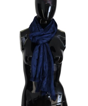 Gloednieuw met tags
  100% zijde materiaal
  Verbluffende blauwe kleur
  Details van het logo
  Vervaardigd in Italie
  Afmeting: 175cm x 30cm
  Randen met franjes