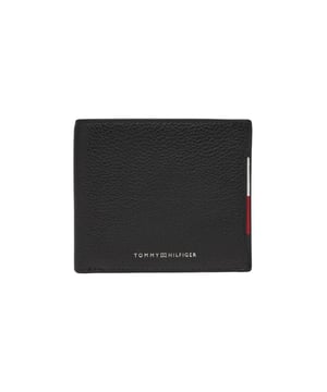 Marca: Tommy Hilfiger.
  Genero: Hombres.
  Tipo: Carteras.
  Temporada: Otono/Invierno.
  Color: negro.
  Patron: estampado.
  Bolsillos: bolsillos interiores.
  Tamano (cm): 10x12x1.5.
  Codigo del articulo: AM0AM13514.
  Composicion: 100% cuero.