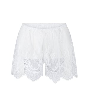 Coral Tones.... Een echte frisse serie voor dit seizoen! Deze romantische serie met veel kant mag niet ontbreken in je collectie. De french knickers is gemaakt van satijn. De french knickers is goed te combineren met de 7301P, de top van de Coral collectie.