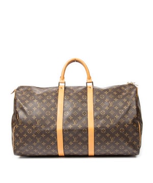 Louis Vuitton Bolsos Keepall 55 Bolsa de viaje en Marrón Lona recubierta y Latón dorado hardware. El producto esta en Excelentes Condiciones (A).
  Dimensiones: 55x28x25 cm 
  Accesorios incluidos: None
  Notas de Hardware: Ligeramente deslustrado
Notas de la correa/asa: Ligeros rasguños
  BrandCo Paris encuentra artículos raros y en las mejores condiciones a precios increíbles. ¡Vale la pena tener paciencia! Compra con confianza: todos los artículos de BrandCo Paris son seleccionados y autenticados cuidadosamente por nuestro equipo de expertos.
  Todos los artículos vienen con un certificado de autenticidad y un embalaje entregado por BrandCo Paris.
  Tabla de clasificación de la condición del artículo
  N (como nuevo)
  AA (perfecto estado)
  A (excelente estado)
  AB (muy buen estado)
  B (bueno/regular)