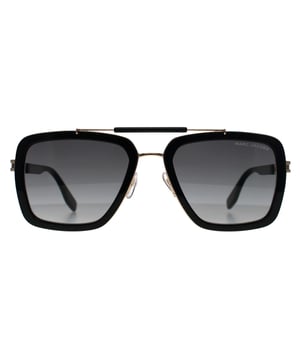 Marc Jacobs Square Mens Black Gold Grey Gradient MARC 674/S  Sunglasses feature a bold navigator silhouette crafted from lightweight metal, offering both durability and a contemporary edge. Equipped with gradient lenses that provide 100% UV protection, these sunglasses ensure optimal eye safety while enhancing visual clarity. The sleek design is complemented by the iconic Marc Jacobs logo on the temples, adding a touch of luxury to this versatile accessory.