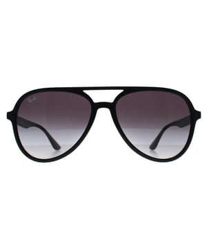 Las gafas de sol Ray-Ban Aviator Unisex Negro Pulido Gris Gradiente RB4376 son la quintaesencia del diseño icónico de Ray-Ban y de su estilo moderno. Con su montura de plástico negro pulido, estas gafas de aviador ofrecen un giro inesperadamente atrevido a una silueta clásica, encarnando un estilo atemporal con un toque vanguardista. Las lentes grises degradadas no sólo mejoran la claridad visual, sino que también añaden un toque de sofisticación que permite una transición perfecta del amanecer al atardecer. Su fabricación de calidad garantiza la durabilidad sin comprometer la comodidad, lo que las convierte en el accesorio perfecto para quienes valoran tanto la funcionalidad como la forma. Este par unisex es mucho mÃ¡s que unas gafas; es una pieza que rinde homenaje a la herencia de Ray-Ban a la vez que adopta las tendencias actuales con autenticidad y confianza. Ya sea para volar alto o pasear por las calles de la ciudad, haz que cada momento sea icónico con estas inconfundibles gafas.