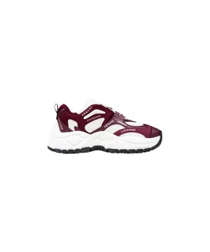 Marca: Armani Exchange.
  Genero: Mujeres.
  Tipo: Zapatillas.
  Temporada: Otono/Invierno.
  Color: morado.
  Cierre: cordones.
  Suela: goma.
  Codigo de articulo: XDX120 XV708.
  Composicion: 20% otras fibras 50% poliester 30% poliuretano.