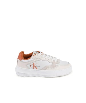 Merk: Calvin Klein
  Model: YW0YW011710LF
  Kleur: Wit
  Samenstelling: 100% Leer
  Geslacht: Dames
  Gemaakt in China