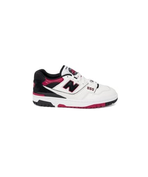 Color: rojo.
  Cierre: cordones.
  Tamano (cm): 35 cm.
  Composicion: 100% piel.
  Material: cuero.