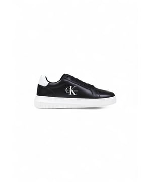 Brand: Calvin Klein Jeans
  Gender: Men
  Type: Sneakers
  Season: Fall/Winter
  Color: black
  Fastening: laces
  Article code: YM0YM01317
  Composition: 100% leather
Material: Synthetic