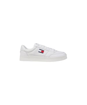 Marca: Tommy Hilfiger Jeans.
  Genero: Hombre.
  Tipo: Zapatillas de deporte.
  Temporada: Otono/Invierno.
  Color: Beige.
  Cierre: Cordones.
  Codigo del articulo: EM0EM01574.
  Composicion: 100% piel.