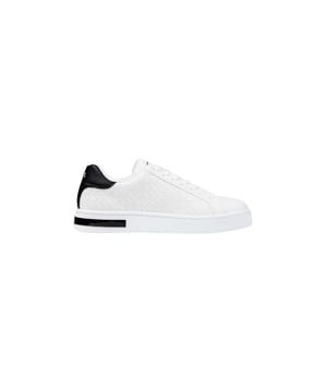 Marca: Armani Exchange.
  Genero: Hombre.
  Tipo: Zapatillas de deporte.
  Temporada: Otono/Invierno.
  Color: blanco.
  Cierre: cordones.
  Suela: goma.
  Codigo del articulo: XM000140 AF11916.
  Composicion: 100% poliester.
