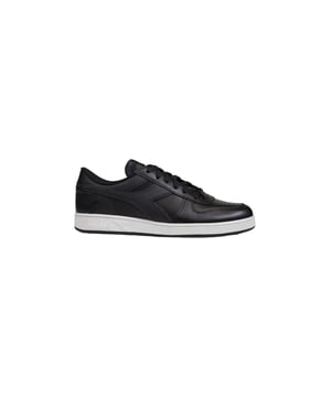 Zapatillas de piel negras de Diadora para hombre.
  Patron liso con cordones para la sujecion.
  Suela de goma para mayor comodidad y durabilidad.
  Forrado con cuero.
  Codigo del articulo: 501.179296.
  Composicion: 80% piel 20% caucho.