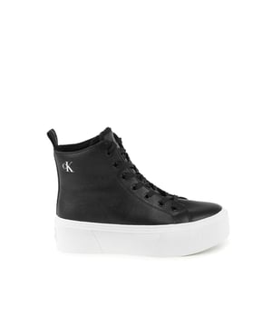 Brand: Calvin Klein
  Model: YW0YW01180BEH
  Color: Black
  Composition: 100% Leather
  Gender: Women
  Made in China
Material: LEATHER (FWA) ()
