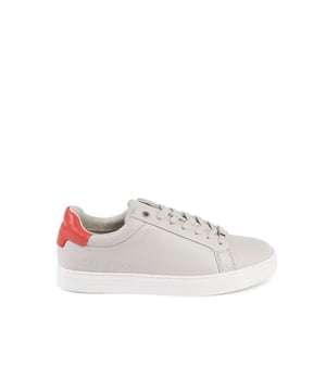 Merk: Calvin Klein
  Model: HW0HW01326PC4
  Kleur: grijs
  Samenstelling: 100% leer
  Made in China
  Ontworpen voor vrouwen
