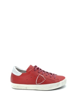 Merk: Philippe Model
  Geslacht: Dames
  Type: Sneakers
  Seizoen: Lente/Zomer
  Kleur: rood
  Sluiting: veters
  Artikelcode: B_37225
  Samenstelling: 100% leer