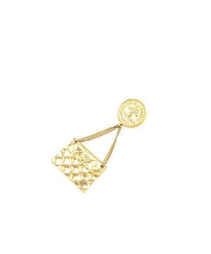 This brooch features a metal body and a back pin closure.Brand: Chanel VintageCondition: PrelovedType: Costume BroochRating: B+Main Material: MetalDimensions (LxWxD): 7.6x3.3x0Comments: Exterior Back Scratched. Lock Scratched. Exterior Front Scratched.