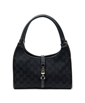 Gucci Tassen Small Bardot Tote  Schoudertas in de Zwart Doek in de Zilver  hardware. Het product is in In Uitstekende Staat (A).
  Afmetingen: 26x20x8 cm 
  Inclusief accessoires: None
  
  BrandCo Paris vindt zeldzame artikelen in de beste staat voor ongelooflijke prijzen. Het is de moeite waard om geduldig te zijn! Koop met vertrouwen: alle artikelen van BrandCo Paris worden zorgvuldig geselecteerd en geverifieerd door ons team van experts.

  Alle artikelen worden geleverd met een certificaat van echtheid en verpakt door BrandCo Paris.

  Classificatietabel voor de conditie van het artikel:

  N (als nieuw)
  AA (perfecte staat)
  A (uitstekende staat)
  AB (zeer goede staat)
  B (goede/redelijke staat)