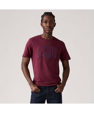 Crewneck.Short sleeves.Finished with a bold graphic.Standard fit.Wash and dry inside out with like colors  preferably with a liquid detergent.