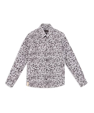 All over printed stretch cotton poplin shirt. Mother of pearl buttons.