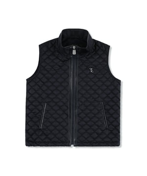 Esta chaqueta de nailon sin mangas, ideal para salir, presenta una parte frontal acolchada con relleno y el símbolo de la firma en la parte izquierda del pecho. Dos bolsillos insertados y cierre de cremallera. Forro interior.