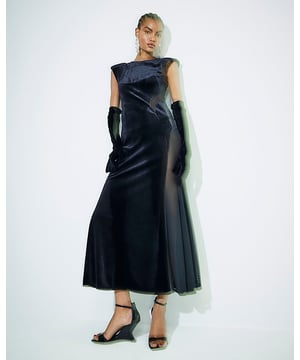Round neck, Mesh insert, Sleeveless, Velvet, Midi length