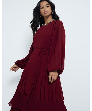 Petite collection, Chiffon fabric, Pleated, Scoop neck, Long sleeves, Elasticated cuff, Belted, Frill hem