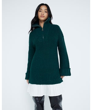 Petite collection, Loose fit, High neckline, Half zipped, Long sleeved, Mini length