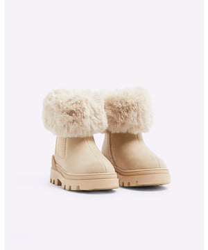 Faux fur trim, Zip fastening, Gold RI branded hardware, Chunky sole