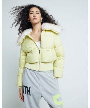 Collared, Zipped, Faux fur trim, Padded, Long sleeved
