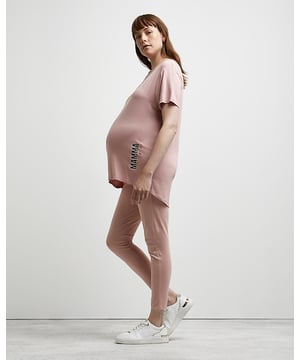 Maternity collection, Super stretch fabric, Overbump maternity waistband, Skinny fit, Made with organic cotton