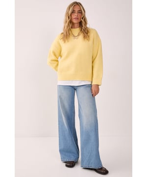 Cosy turtleneck design for ultimate comfort
        Oversized fit with voluminous balloon sleeves
        Ribbed cuffs and hem for a snug finish
        Soft knitted texture for a luxurious feel
        Versatile piece suitable for various casual occasions
    
    Embrace the chilly season with this NastyGal turtleneck sweater, a must-have addition to your autumn-winter wardrobe. The oversized silhouette paired with dramatic balloon sleeves creates a striking visual impact, perfect for those who love to make a statement with their casual wear. Style this jumper with a mini skirt and knee-high boots for a trendy contrast, as seen on our model. For a more laid-back look, pair it with your favourite jeans and trainers. The versatility of this piece makes it ideal for various casual settings, from coffee dates to family gatherings. Layer it over a collared shirt for a preppy twist, or wear it on its own for a sleek, minimalist approach. This turtleneck sweater is your go-to for effortless style and warmth throughout the cooler months.